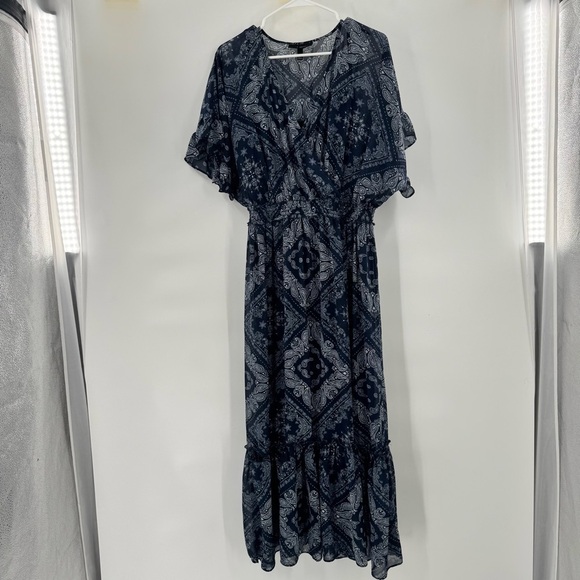 Lane Bryant Elegant Blue paisley Dress chiffon maxi 14/16 - Picture 1 of 11